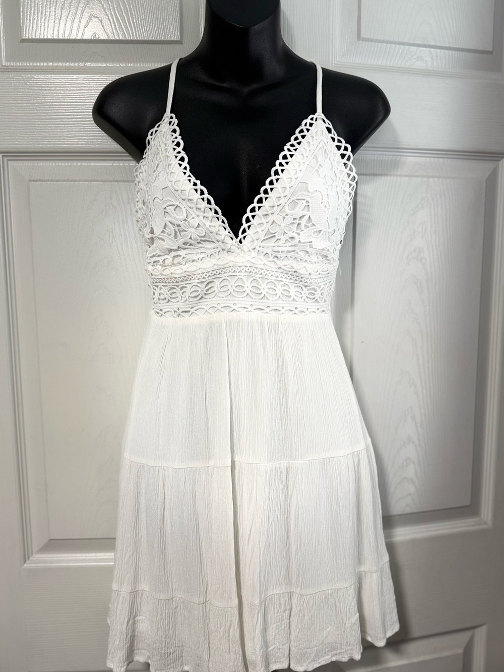 White Boho Mini Dress Lace Crochet Open Back Adjustable Straps V-Neck